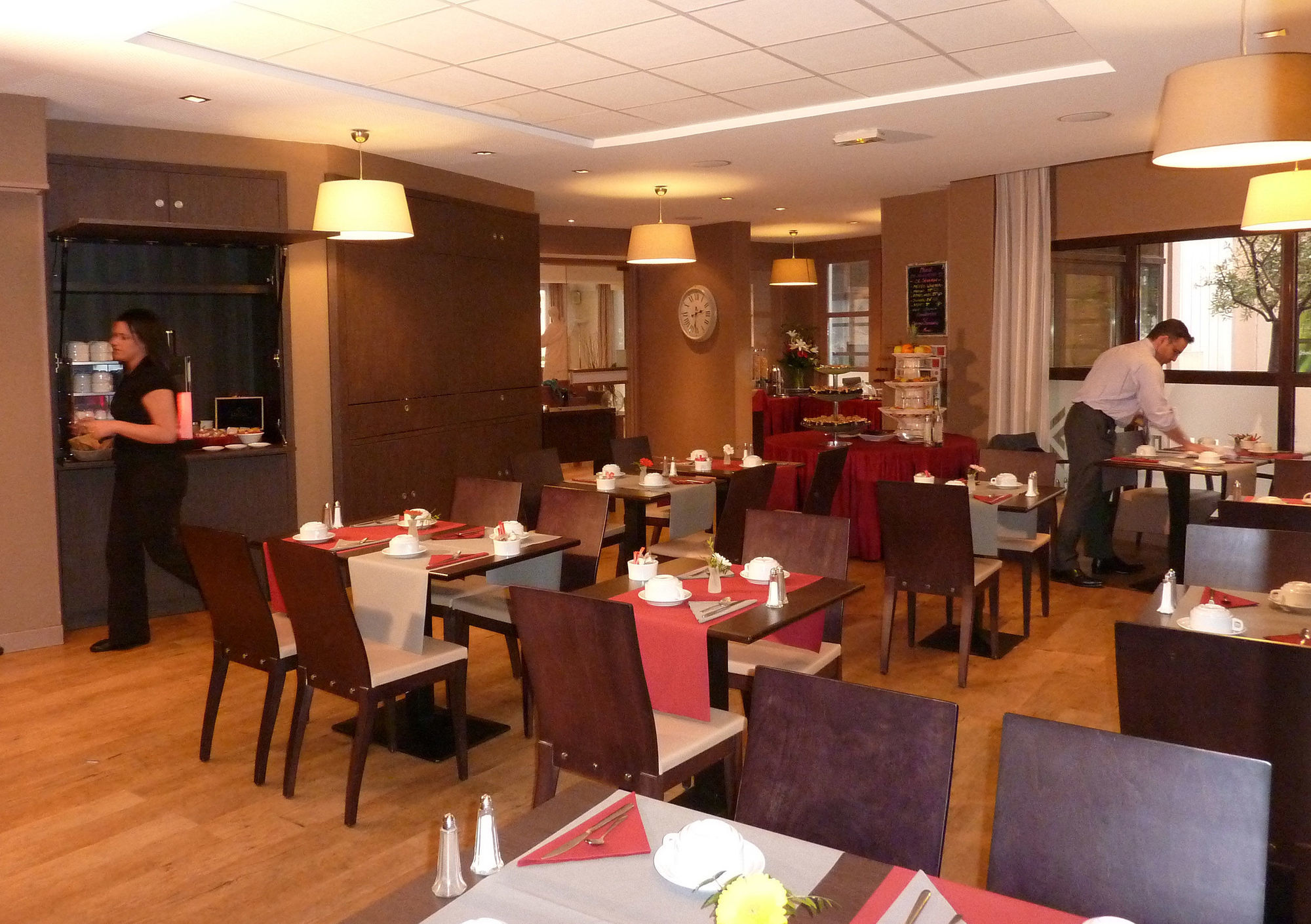 Appart Hotel Odalys City Aix En Provence L'Atrium Aix-en-Provence Nhà hàng bức ảnh